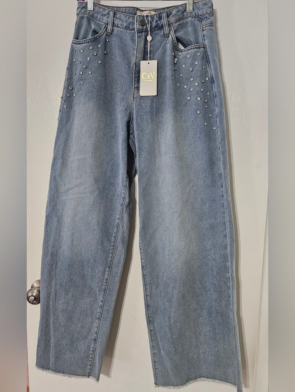 NEW Chelsea & Violet Light Blue Studded Wide-Leg Jeans